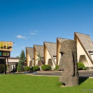 Tiki Resort - Lake George